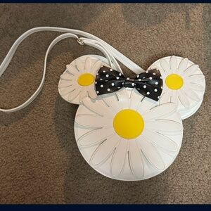 Minnie Mouse loungefly